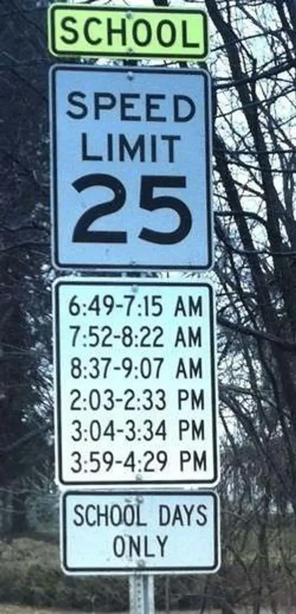 Funniest School Signs - Pic 8